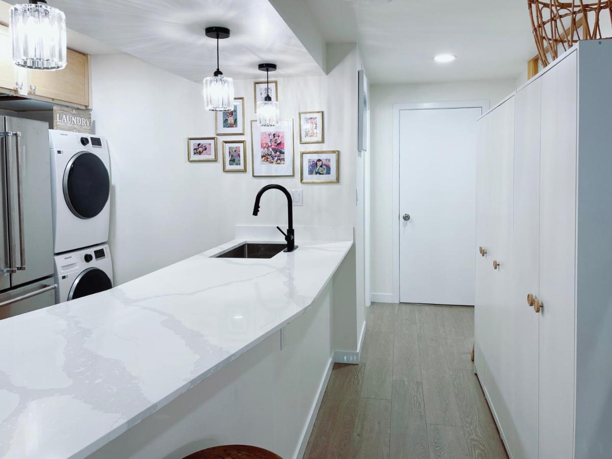 הוילה ווסט ונקובר 66 Creek Garden House מראה חיצוני תמונה